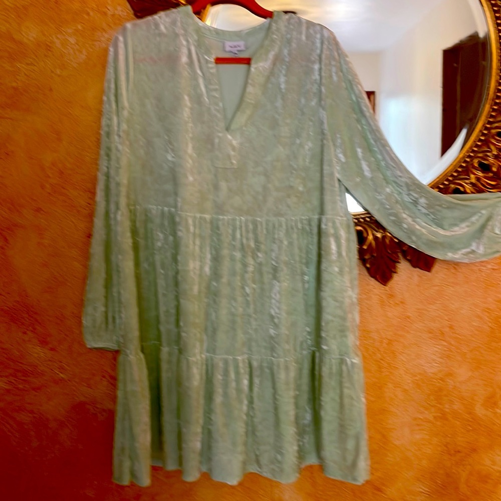 TheGet Velour Tiered Dress. XXL